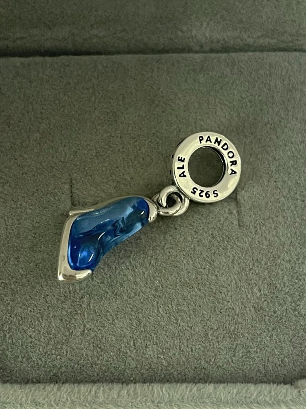 Pandora Disney Cinderella's Glass Slipper Dangle Charm